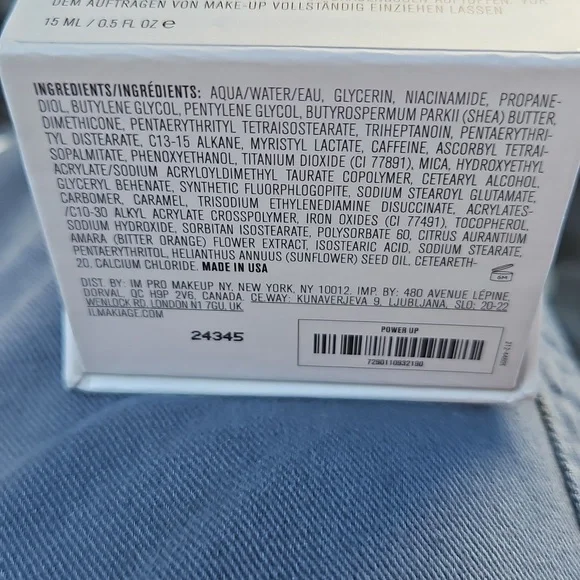 IL MAKIAGE Power Up Anti Aging Brightness Boosting Eye Treatment - Picture 4 of 4